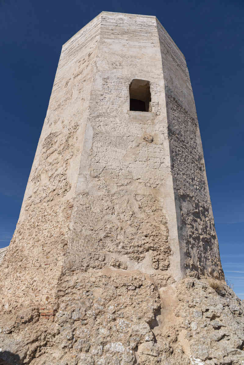 Zaragoza - Calatayud 75 - castillo Mayor o de Ayyûb.jpg